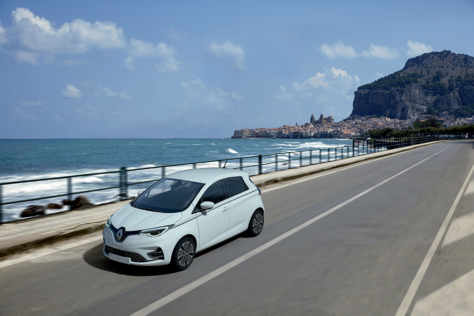 Η Renault, με τα CLIO και ZOE, στην κορυφή των ευρωπαϊκών πωλήσεων